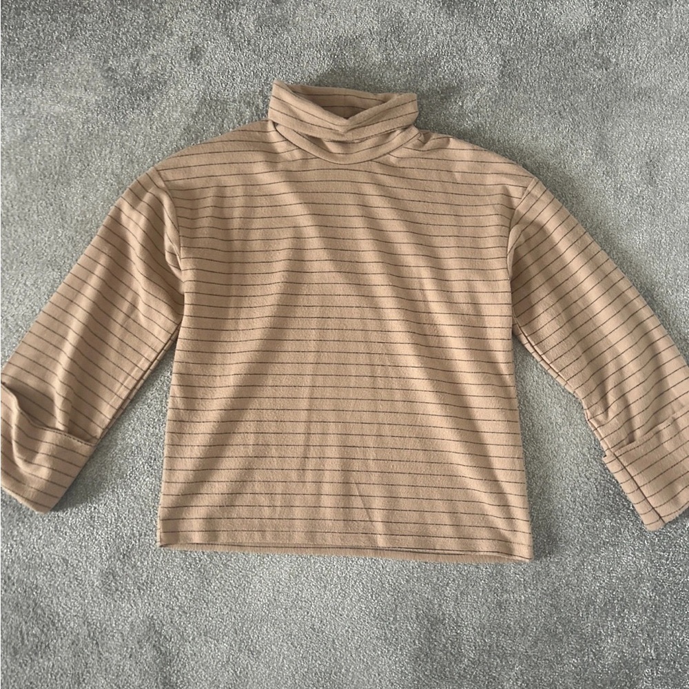 Primark Beige and Gray Striped Sweater